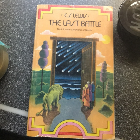CS Lewis the last battle - Picture 11 of 11